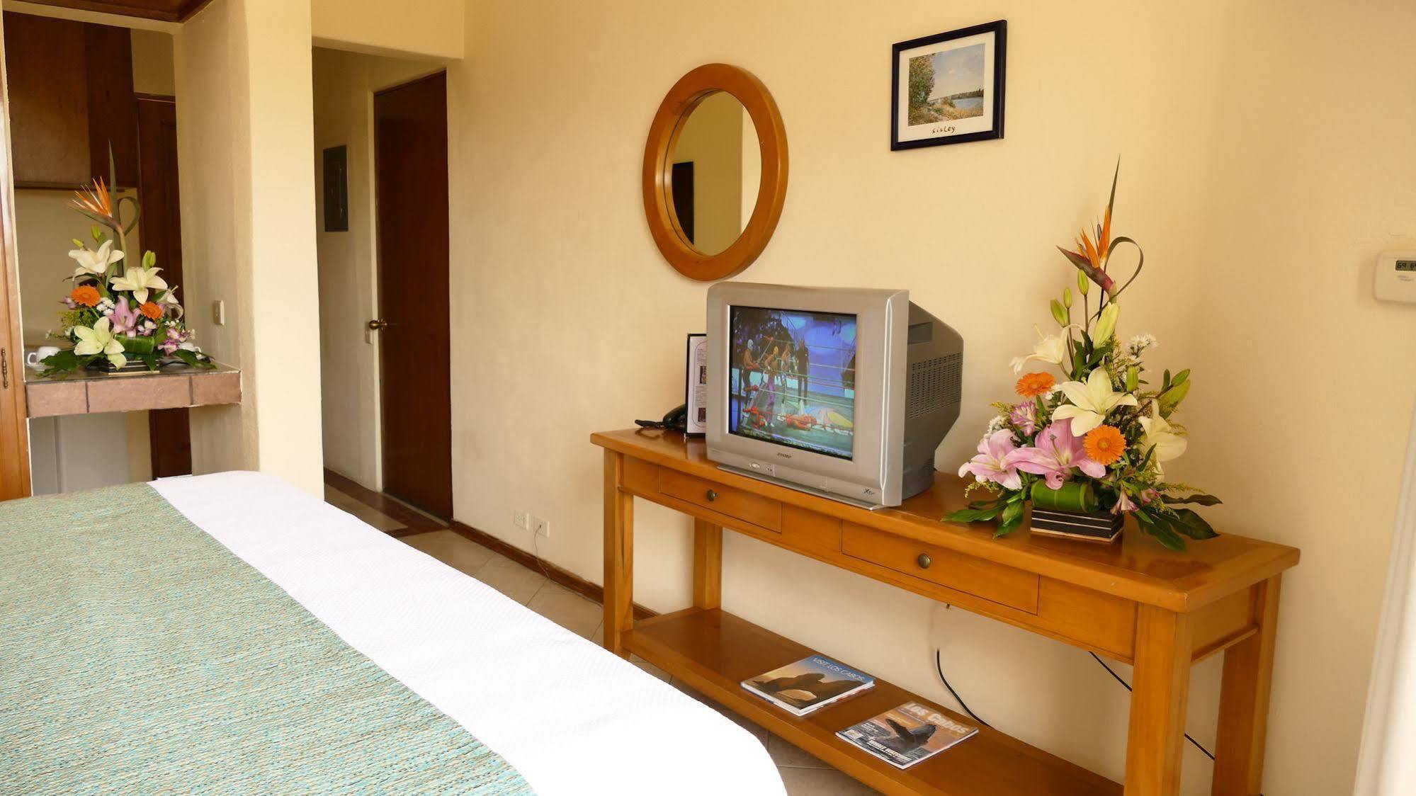 El Ameyal Hotel And Family Suites Cabo San Lucas Luaran gambar